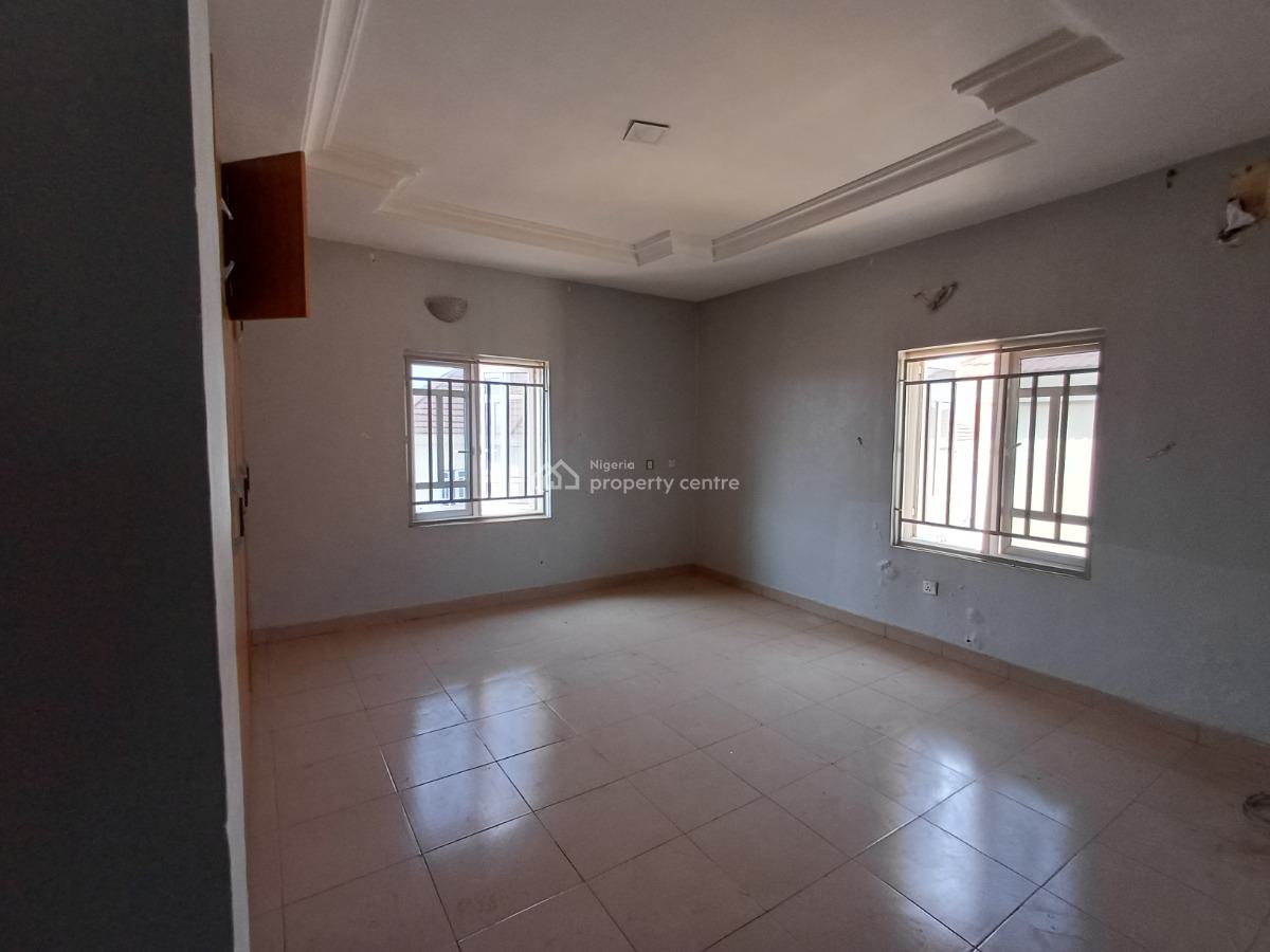 Lovely Spacious 2 Bedroom Flat on The Third Floor, Wuye, Abuja, Flat / Apartment for Rent