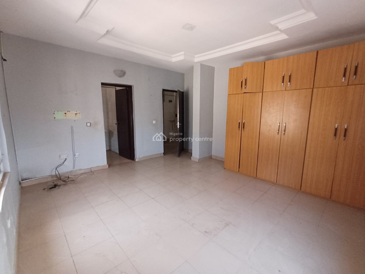 Lovely Spacious 2 Bedroom Flat on The Third Floor, Wuye, Abuja, Flat / Apartment for Rent