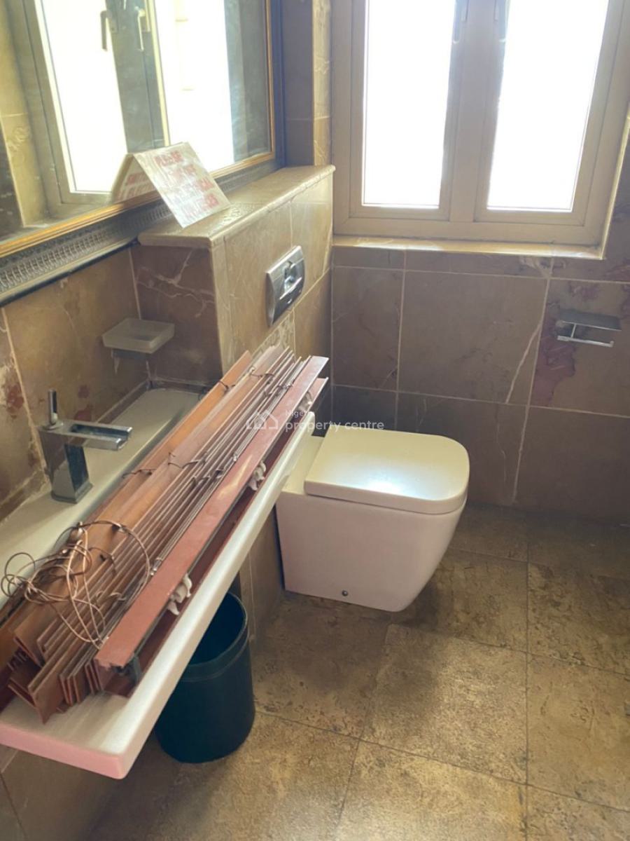 Luxurious Waterfront 1-bedroom Apartment with Pool, Old Ikoyi, Ikoyi, Lagos, Flat / Apartment for Rent