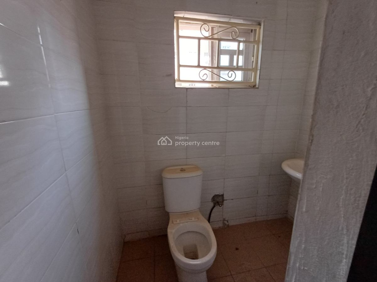 Lovely Spacious 3 Bedroom Flat on The Second Floor, Wuye, Abuja, Flat / Apartment for Rent