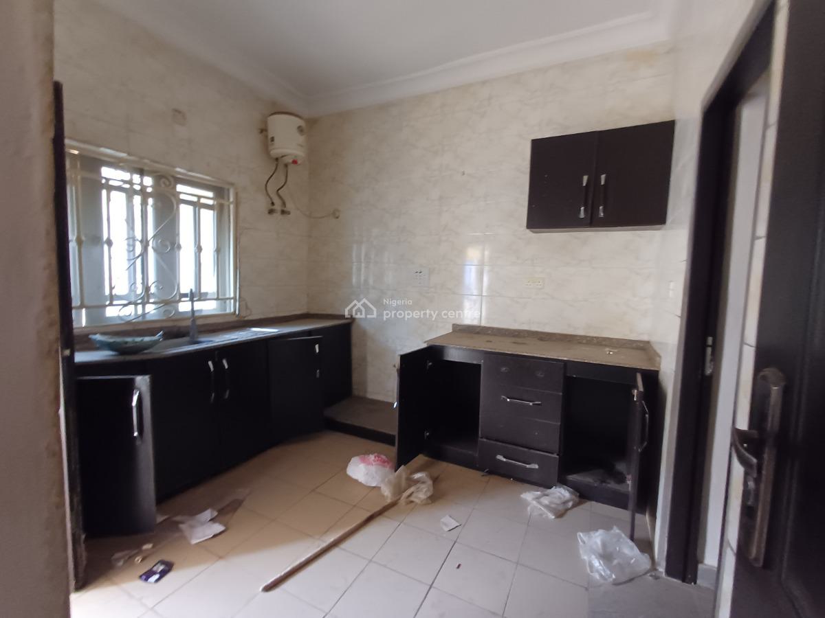 Lovely Spacious 3 Bedroom Flat on The Second Floor, Wuye, Abuja, Flat / Apartment for Rent