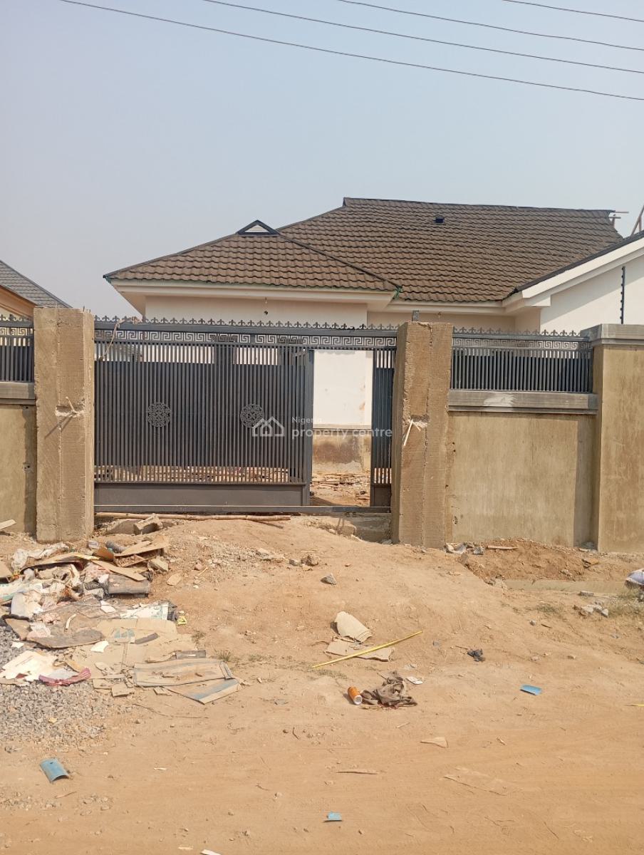 3 Bedroom Bungalow, Jubilation Grace Gardens Estate, Lokogoma District, Abuja, Semi-detached Bungalow for Sale