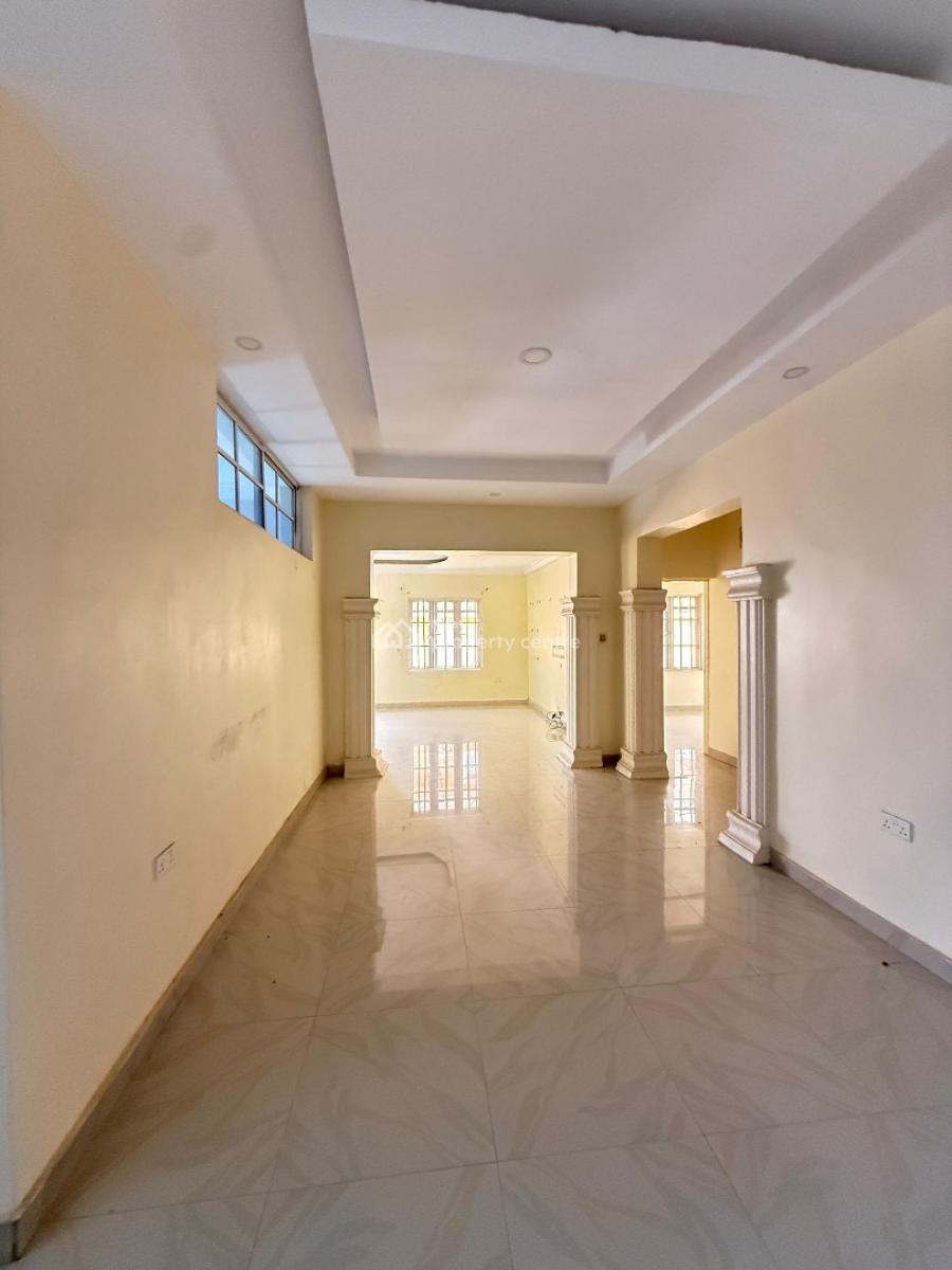 Modern & Spacious 4 Bedroom Duplex with a Study Room, Kolapo Ishola Gra, Ibadan, Oyo, Semi-detached Duplex for Rent