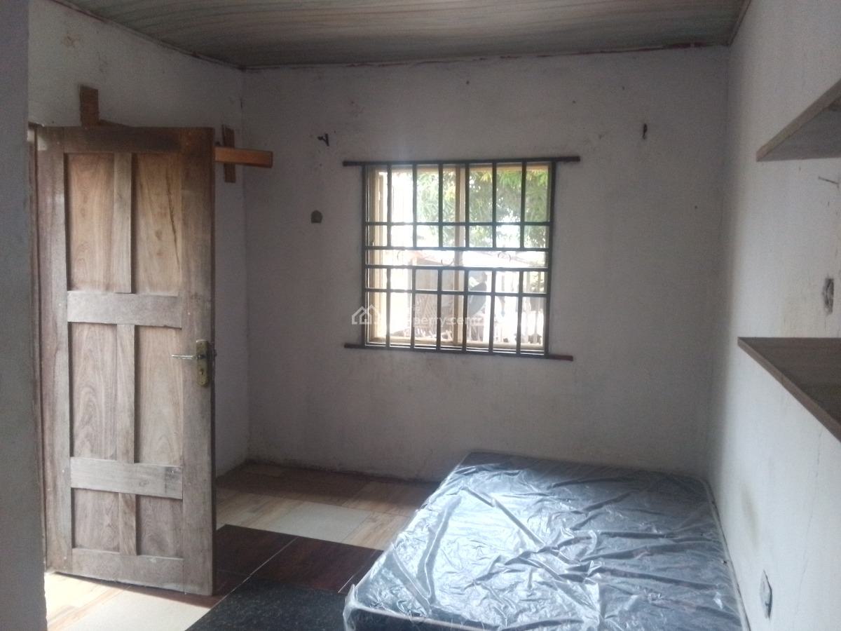 Luxury Self Contain with Excellent Features, Nurudeen Dali Street, Ogombo, Ajah, Lagos, Self Contain (single Rooms) for Rent