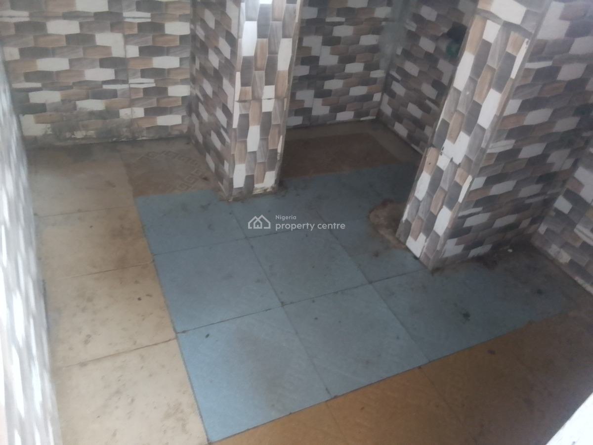 Luxury Self Contain with Excellent Features, Nurudeen Dali Street, Ogombo, Ajah, Lagos, Self Contain (single Rooms) for Rent