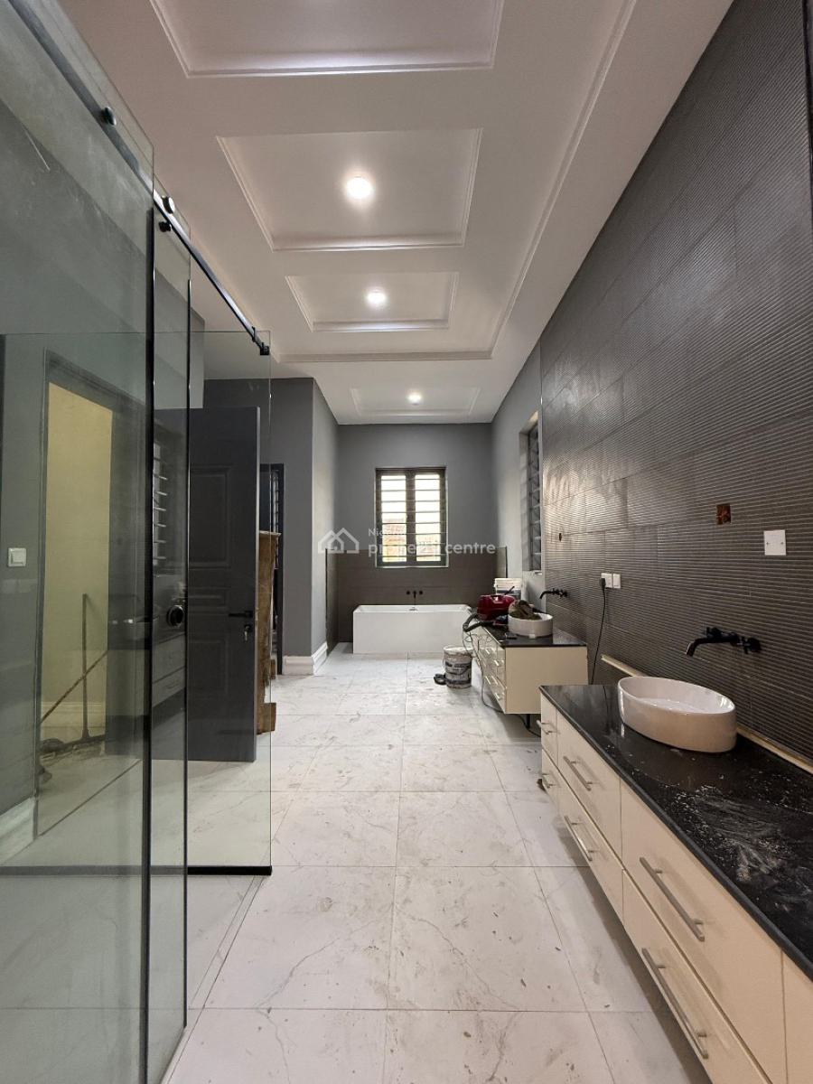 Luxury Built 5 Bedrooms Mansion with an Attached Bq, Aerodrome Gra, Samonda, Ibadan, Oyo, Detached Duplex for Sale