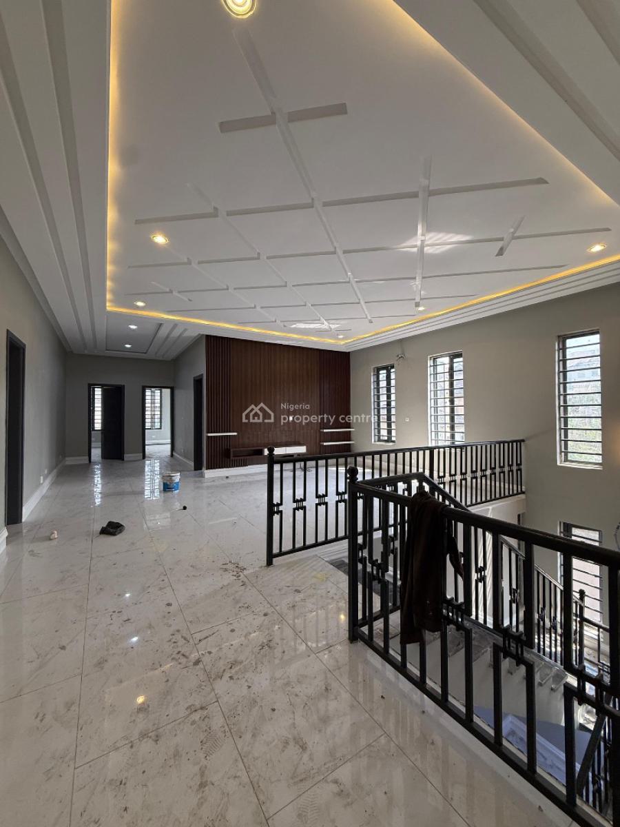 Luxury Built 5 Bedrooms Mansion with an Attached Bq, Aerodrome Gra, Samonda, Ibadan, Oyo, Detached Duplex for Sale