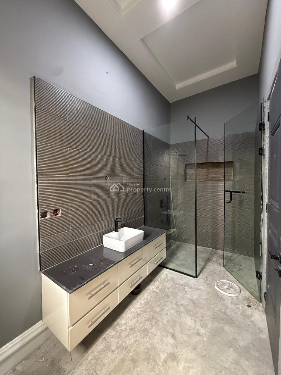 Luxury Built 5 Bedrooms Mansion with an Attached Bq, Aerodrome Gra, Samonda, Ibadan, Oyo, Detached Duplex for Sale