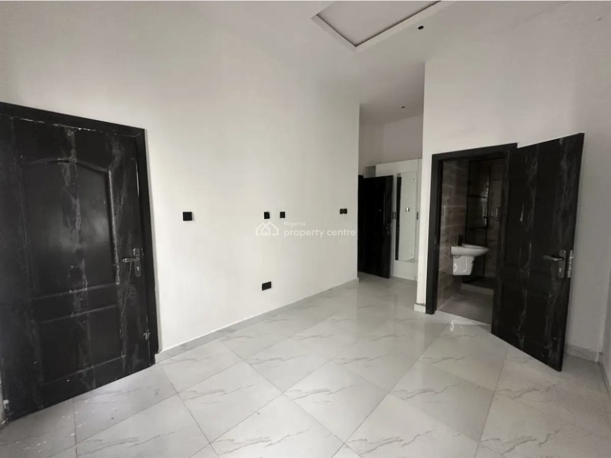 Ample 4 Bedroom Duplex, Orchid Road, Lekki, Lagos, Detached Duplex for Sale