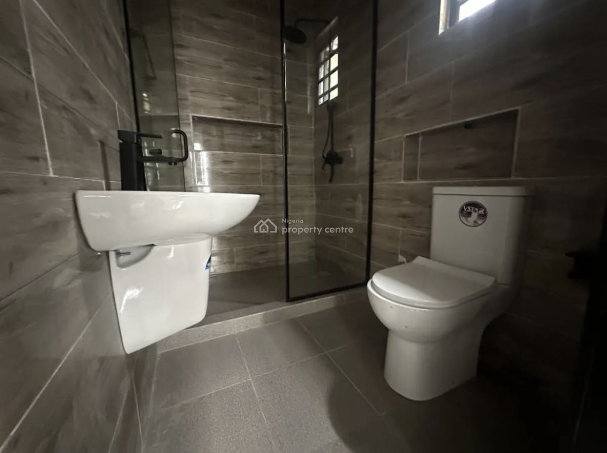 Ample 4 Bedroom Duplex, Orchid Road, Lekki, Lagos, Detached Duplex for Sale