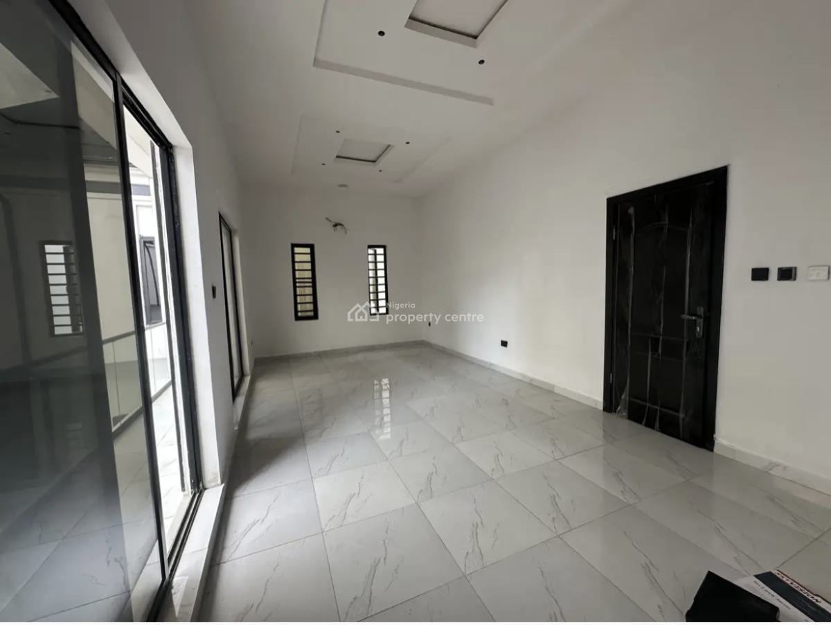 Ample 4 Bedroom Duplex, Orchid Road, Lekki, Lagos, Detached Duplex for Sale