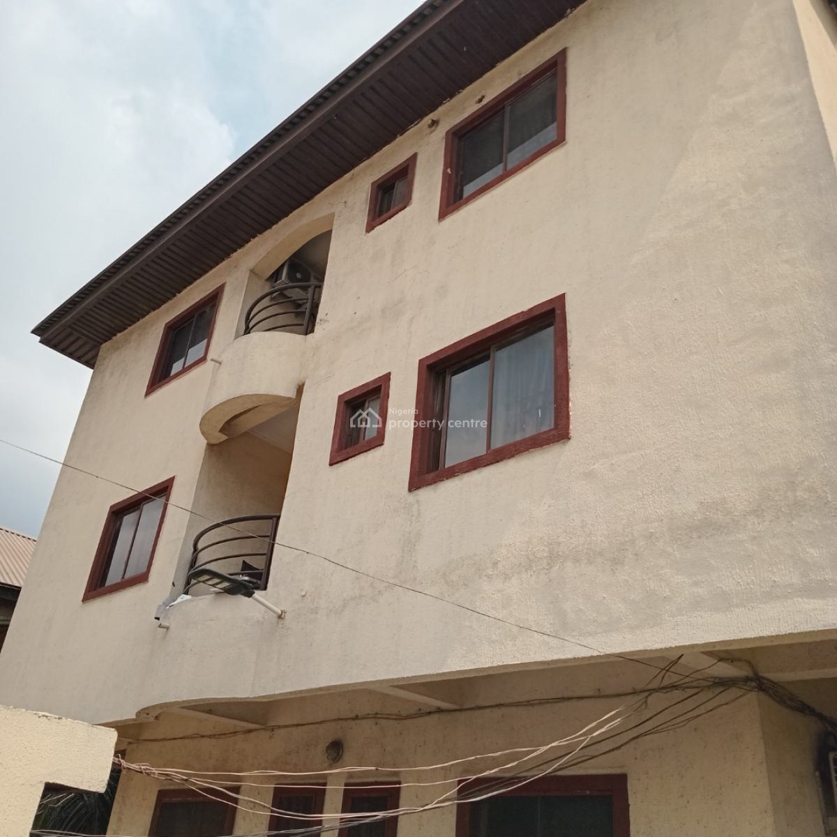 Block of 6 Units of 2-bedroom Flats Situated on a 550 Sqm, 4 Moleye Street, Yaba, Lagos, House for Sale