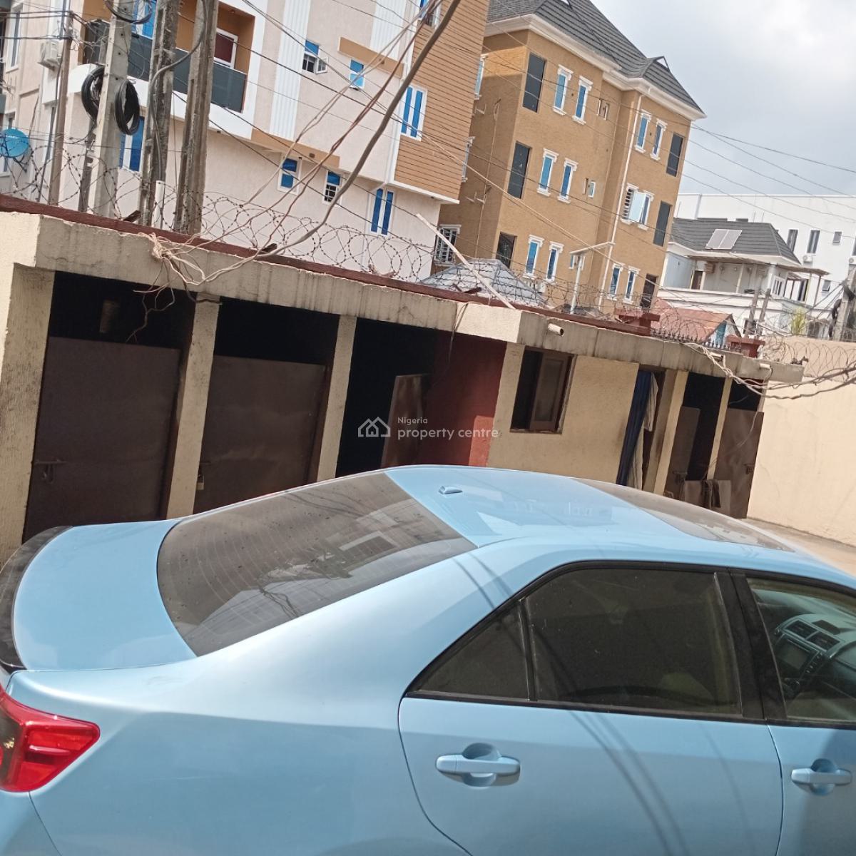 Block of 6 Units of 2-bedroom Flats Situated on a 550 Sqm, 4 Moleye Street, Yaba, Lagos, House for Sale