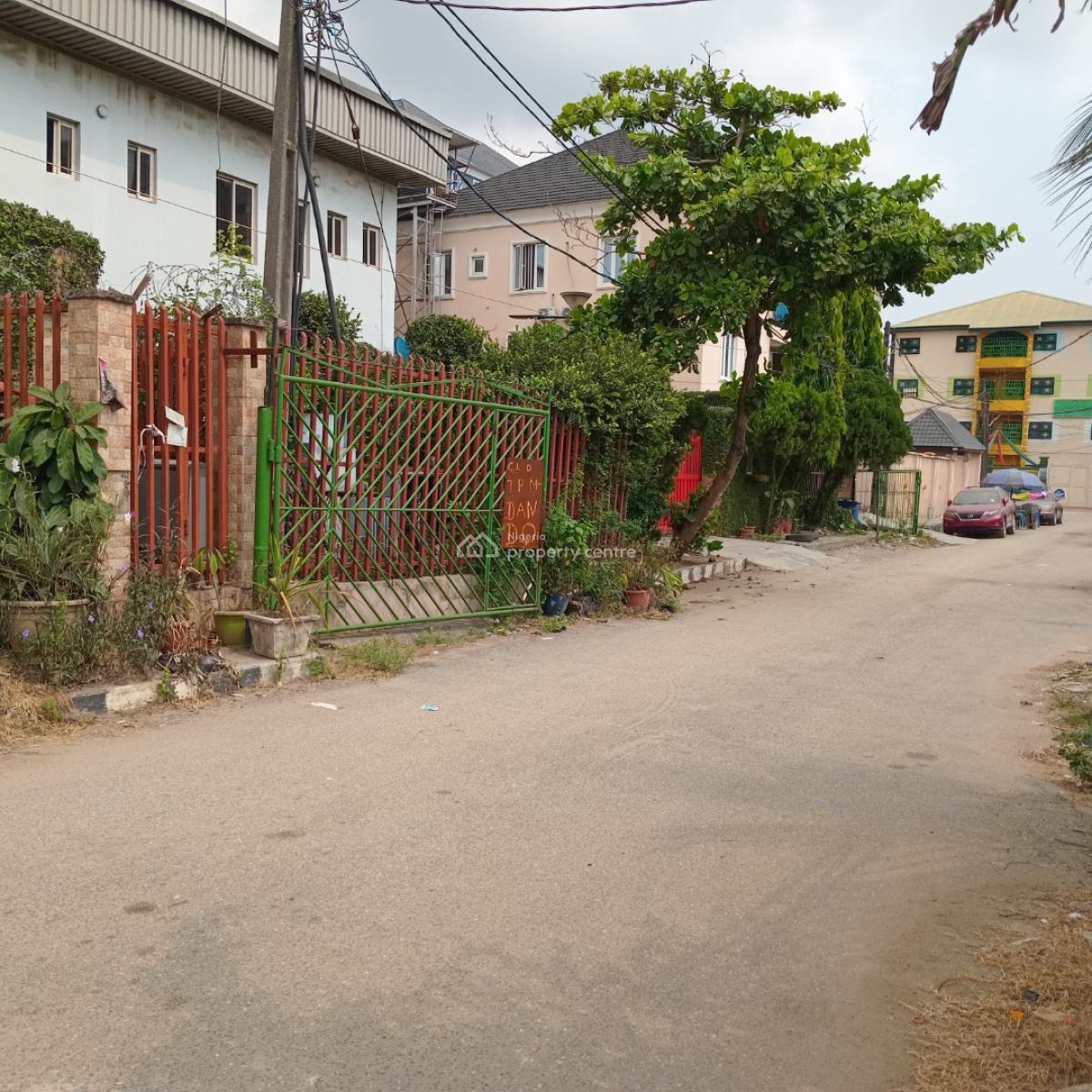Block of 6 Units of 2-bedroom Flats Situated on a 550 Sqm, 4 Moleye Street, Yaba, Lagos, House for Sale