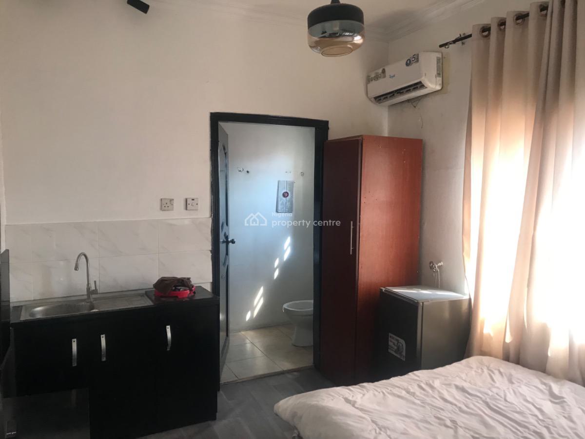 Fully Furnished Studio Apartment, Awudu Ekpegha, Lekki Phase 1, Lekki, Lagos, Self Contain (single Rooms) Short Let