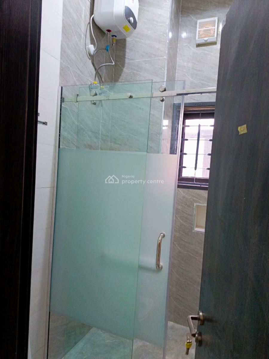 New Serviced 3 Bedroom Flat, Comes with Ac, Gas Cooker, Generator, Inv, Gaduwa By Vip Homes Estate, Gaduwa, Abuja, Flat / Apartment for Rent