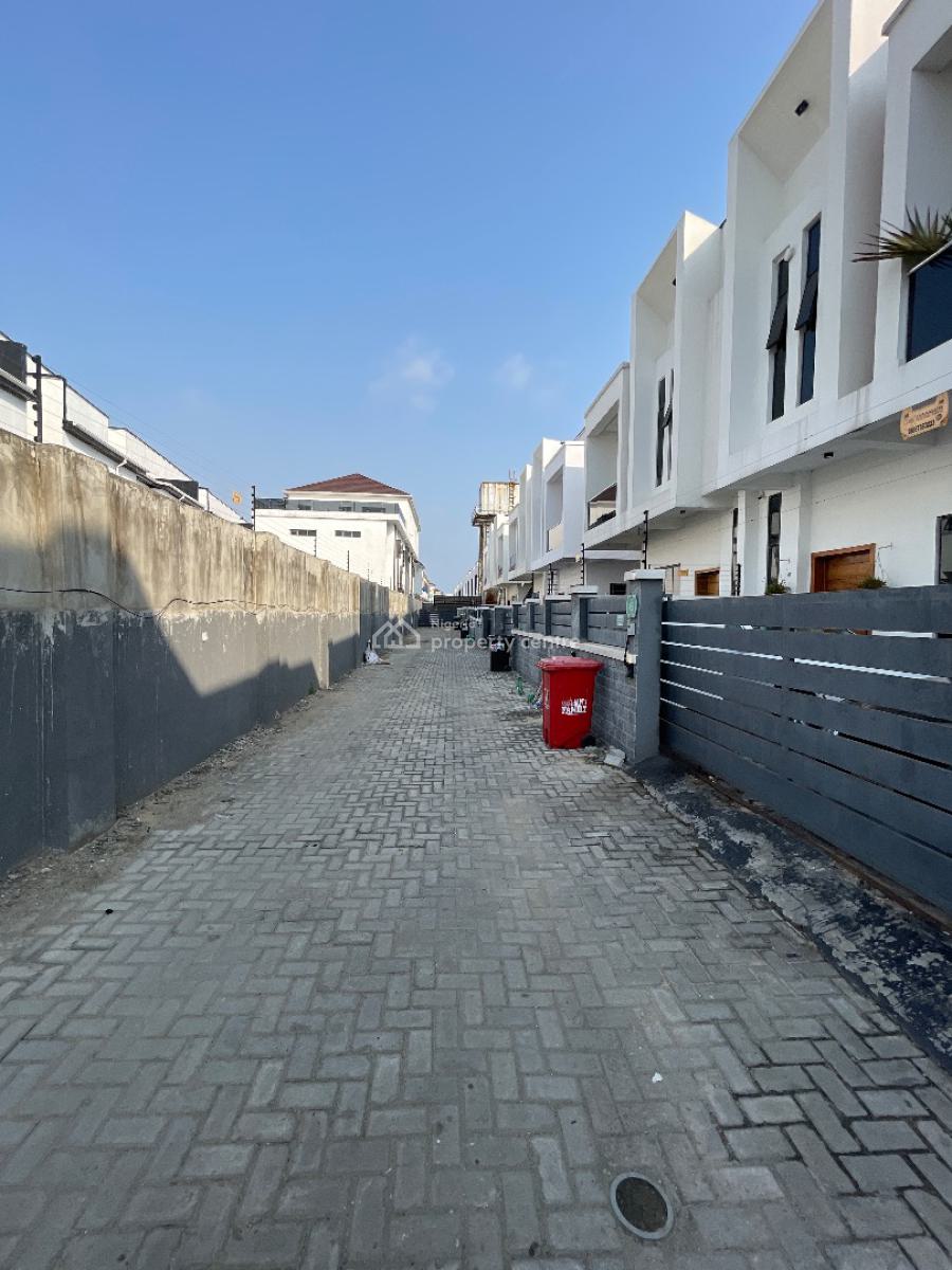 4 Bedroom Semi Detached Duplex with Bq, Orchid Road, Lekki, Lagos, Semi-detached Duplex for Sale