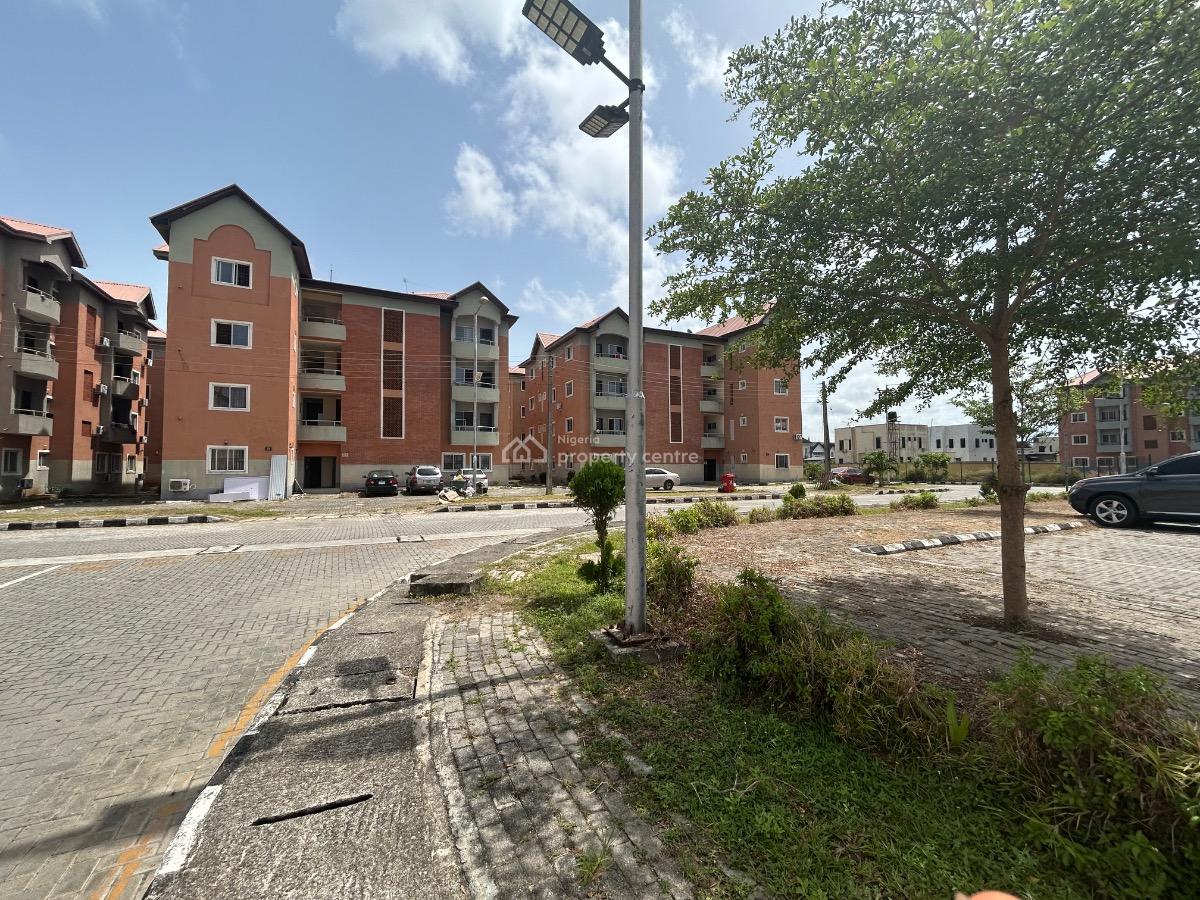 2 Bedroom Apartment, By Shoprite, Sangotedo, Ajah, Lagos, Flat / Apartment for Sale