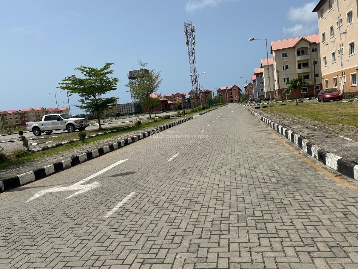 2 Bedroom Apartment, By Shoprite, Sangotedo, Ajah, Lagos, Flat / Apartment for Sale