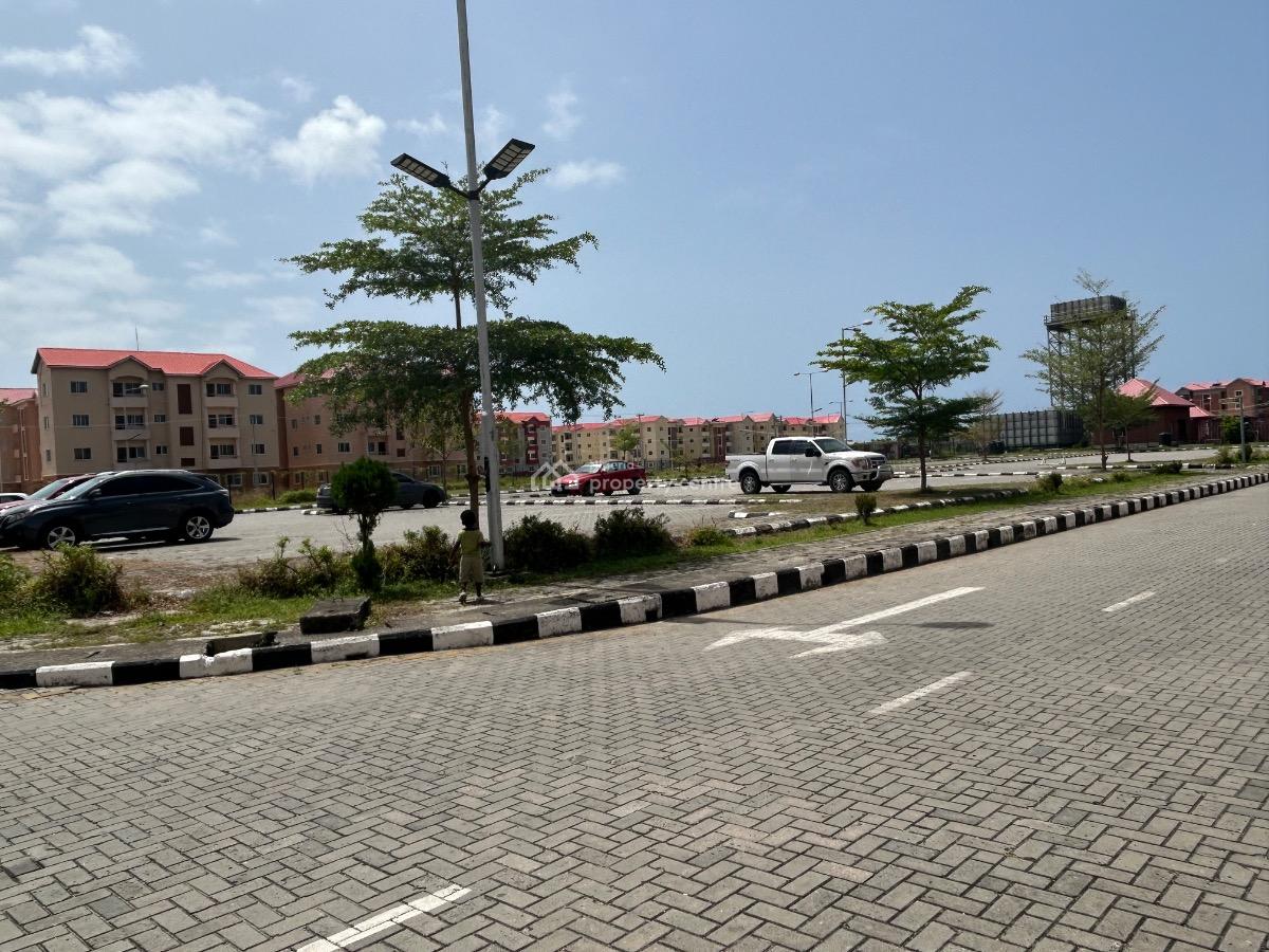 2 Bedroom Apartment, By Shoprite, Sangotedo, Ajah, Lagos, Flat / Apartment for Sale