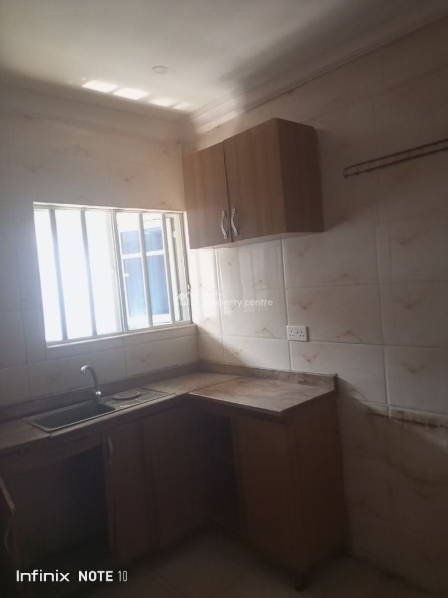 Luxury 3 Bedroom Apartment Upstair, Ikate, Lekki, Lagos, Flat / Apartment for Rent
