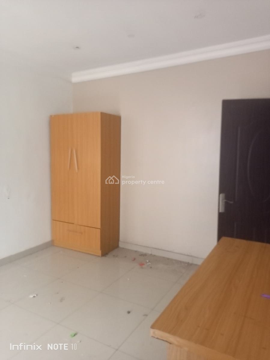 Luxury 3 Bedroom Apartment Upstair, Ikate, Lekki, Lagos, Flat / Apartment for Rent
