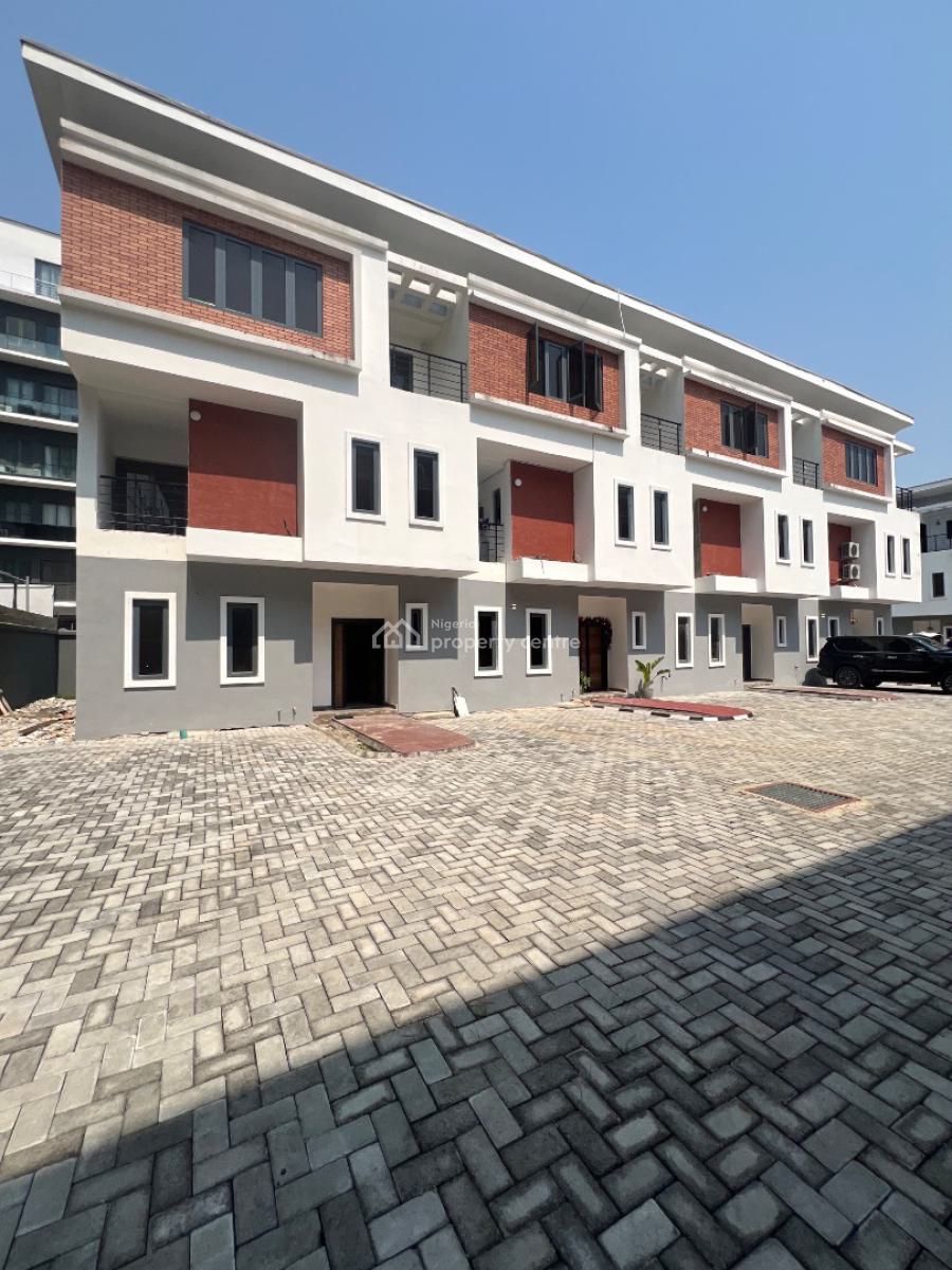 4 Bedroom Terrace with Amazing Facilities, Lekki Phase 1, Lekki, Lagos, Terraced Duplex for Sale