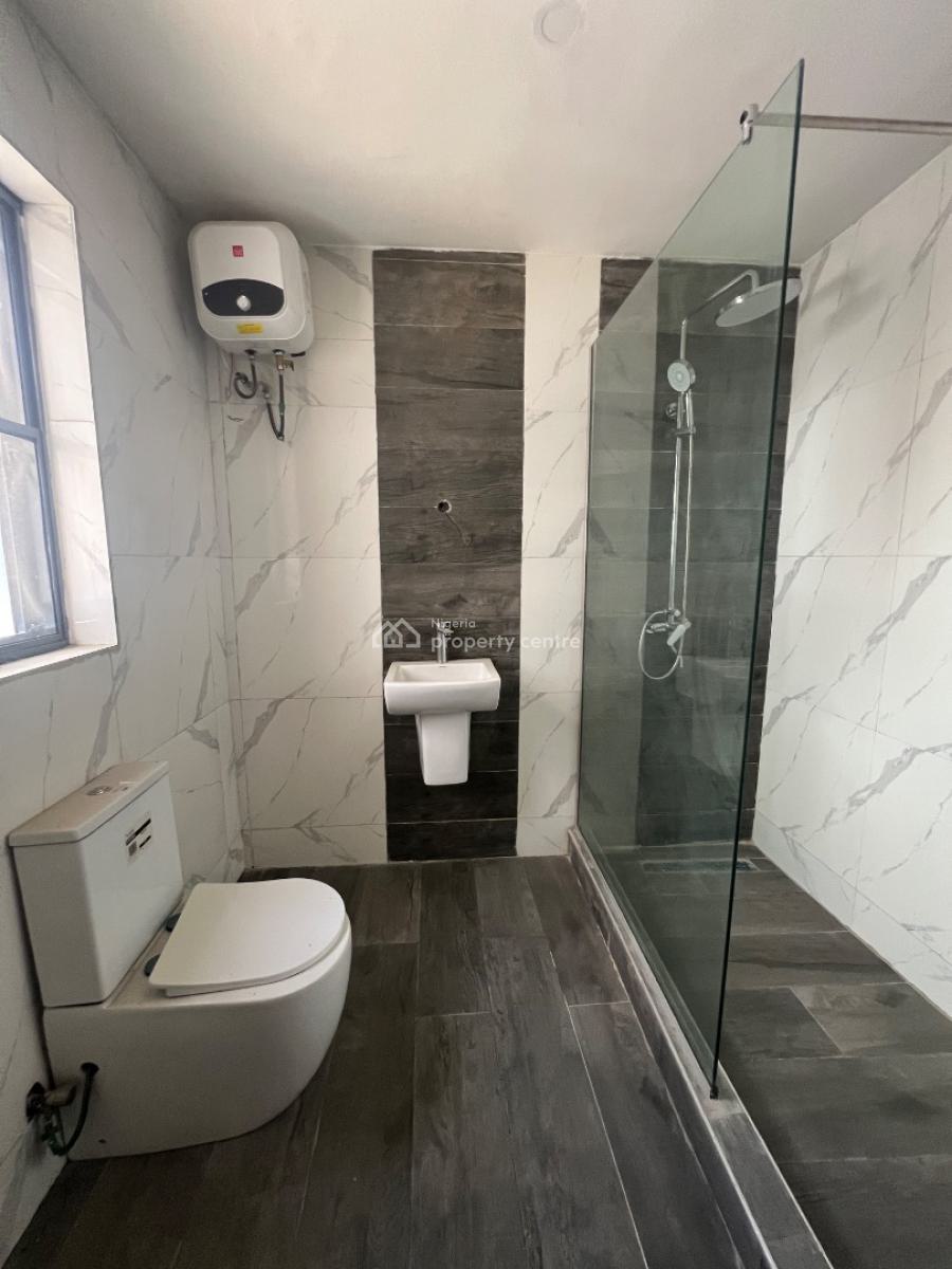 4 Bedroom Terrace with Amazing Facilities, Lekki Phase 1, Lekki, Lagos, Terraced Duplex for Sale