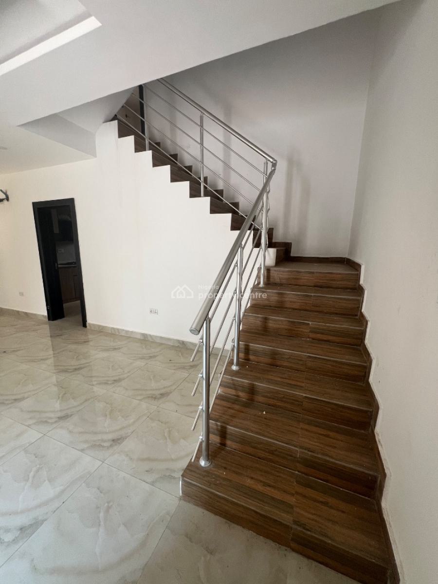 4 Bedroom Terrace with Amazing Facilities, Lekki Phase 1, Lekki, Lagos, Terraced Duplex for Sale