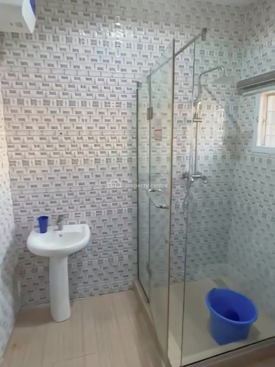 Furnished 2 Bedroom Apartment with Band a Electricity, Jahi, Abuja, Flat / Apartment for Rent