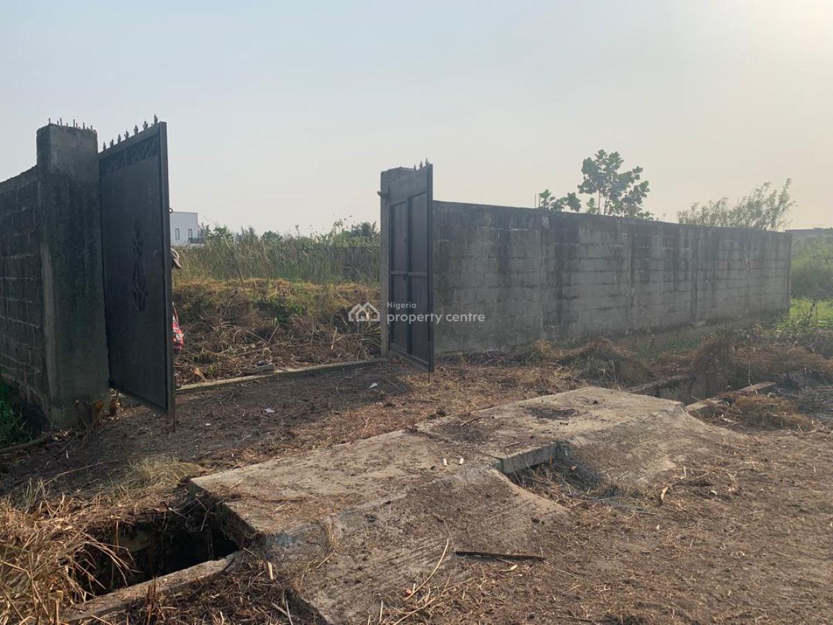 Fenced and Gated Land Measuring 871sqm, Lekki Scheme 2 Ajah, Lekki Phase 2, Lekki, Lagos, Residential Land for Sale