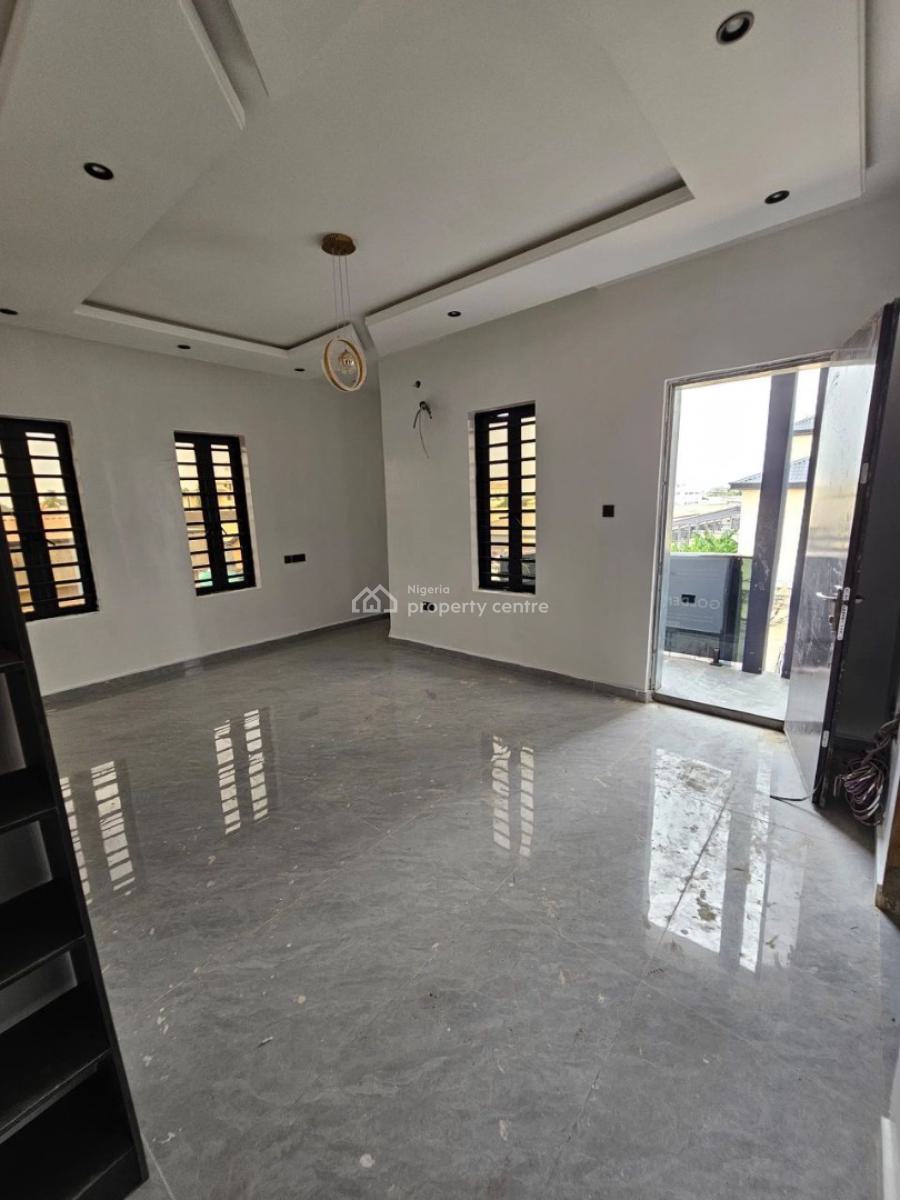 Lovely Built 5 Bedroom Terrace Duplex, Ajao Estate (9 Minutes From International Airport), Ikeja, Lagos, Terraced Duplex for Sale