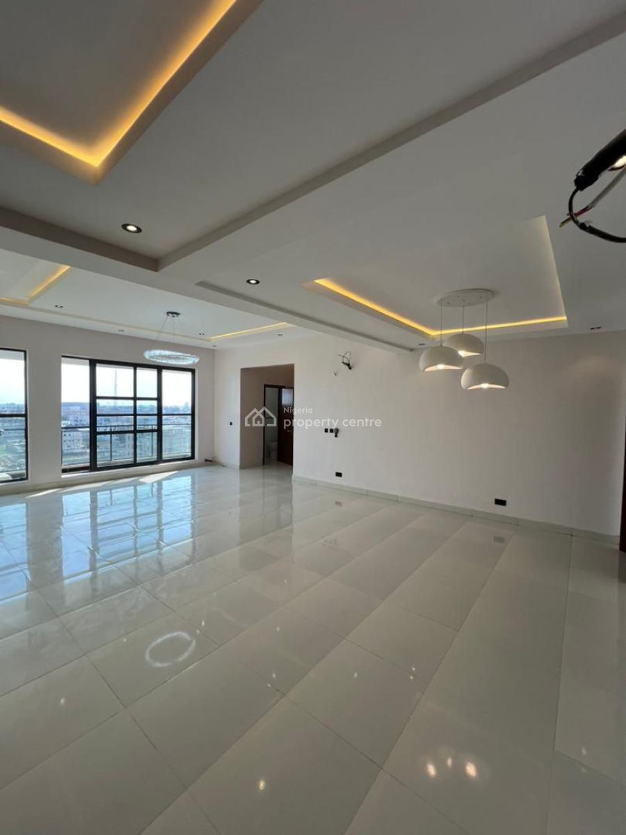 Luxury 3 Bedrooms Penthouse with a Bq, Richmond Pearl Estate Off Freedom Way Lekki Phase 1, Lekki, Lagos, House for Sale