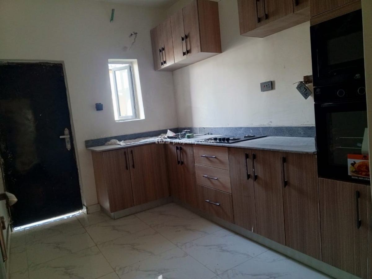 Newly Built 5 Units of  3 Bedroom Flat Ensuite with Guest Toilet, Gbagada, Lagos, Flat / Apartment for Sale