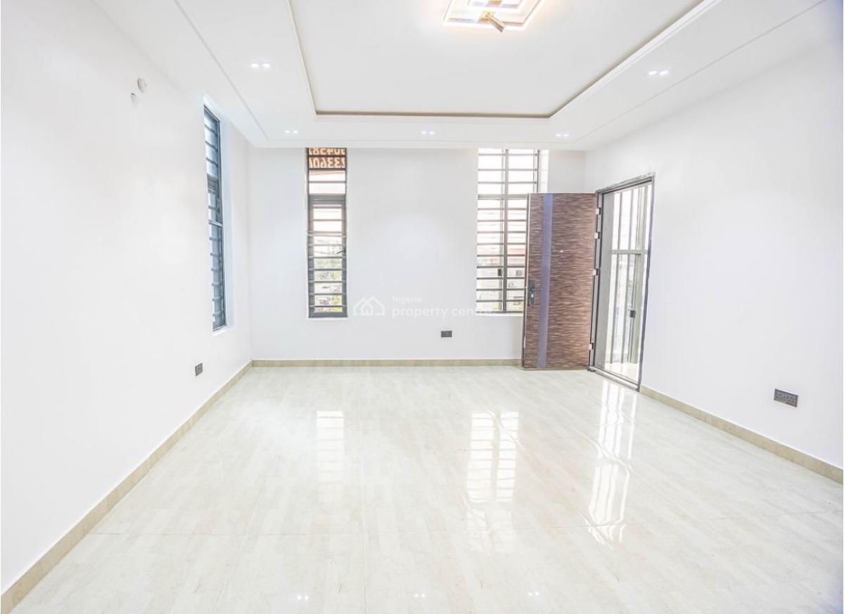 2 Nos 5 Bedroom Town Houses, Lekki Phase 1, Lekki, Lagos, Detached Duplex for Sale