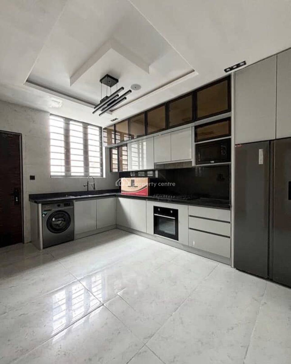 2 Nos 5 Bedroom Town Houses, Lekki Phase 1, Lekki, Lagos, Detached Duplex for Sale