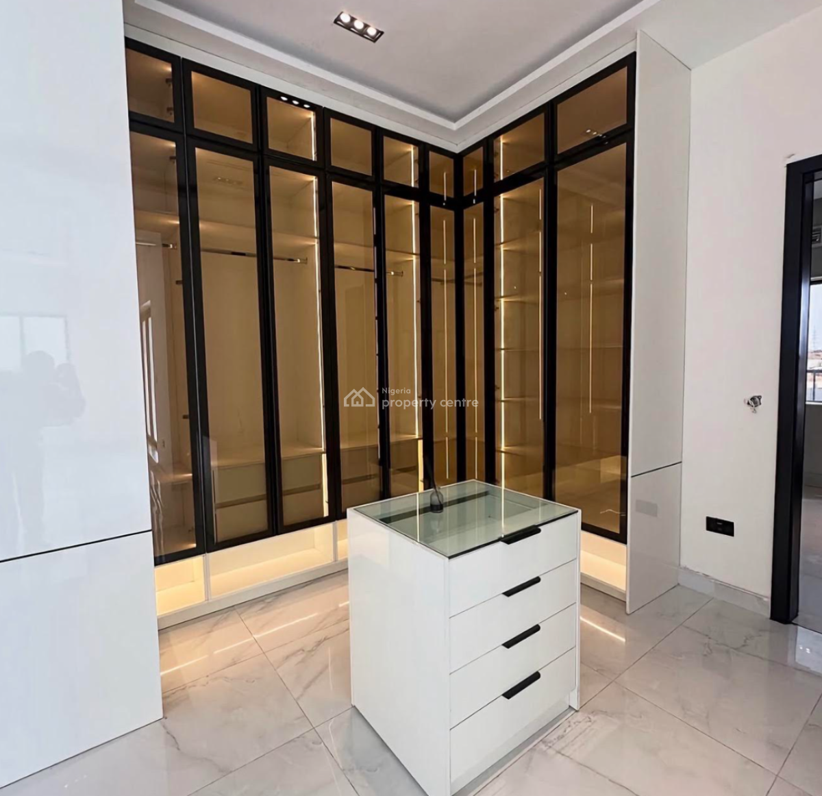 Luxury 4 Bedroom Terraaced Duplex, Wuye, Abuja, Terraced Duplex for Sale