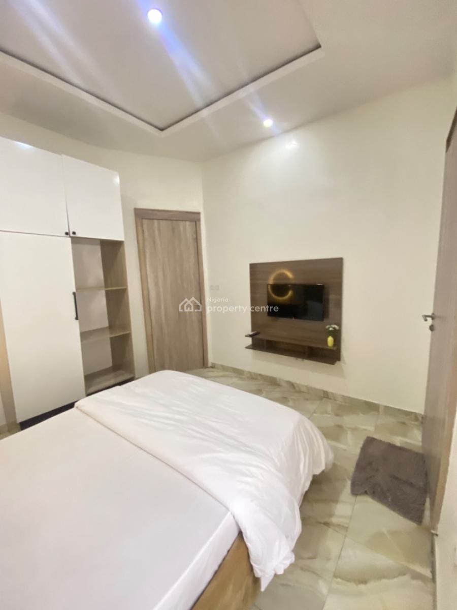 4 Bedroom Terrace Duplex with Pool, Star Link Internet, Solar and Gym, Vgc, Lekki, Lagos, Terraced Duplex for Rent