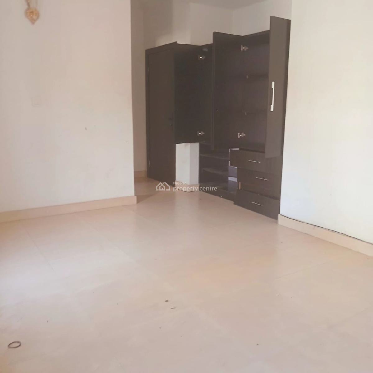 Service 3 Bedroom Apartment, Opposite Dominion Pizza, Agungi, Lekki, Lagos, Flat / Apartment for Rent