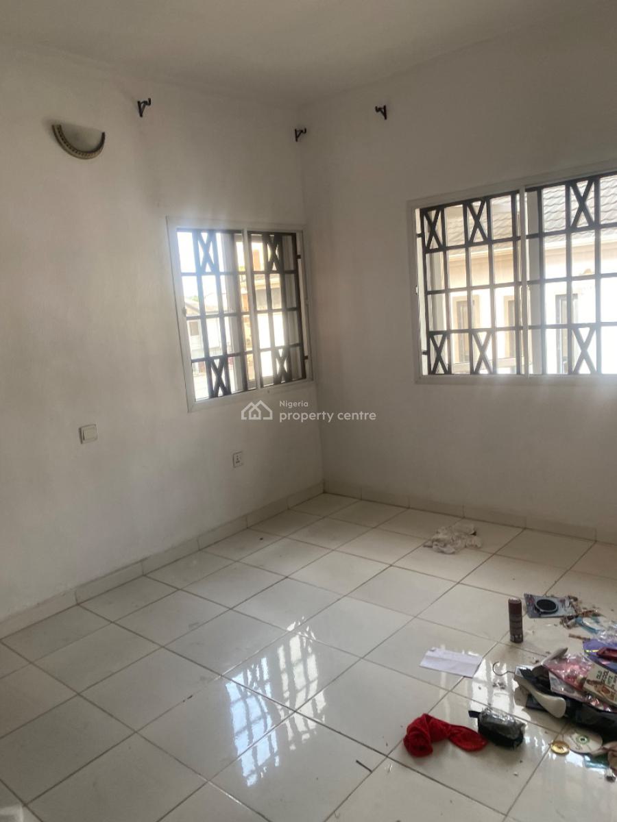 2-bedroom Flat, Unilag Estate, Gra Phase 1, Magodo, Lagos, Flat / Apartment for Rent