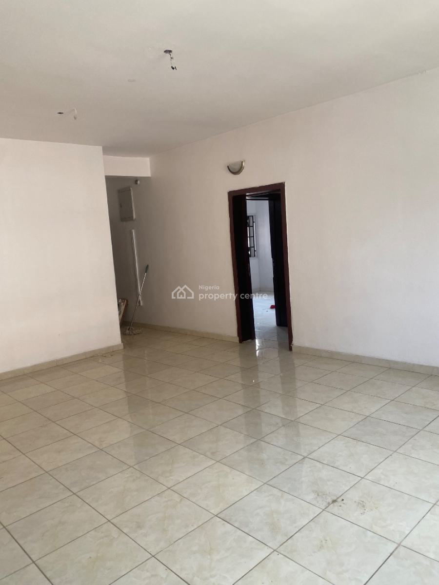 2-bedroom Flat, Unilag Estate, Gra Phase 1, Magodo, Lagos, Flat / Apartment for Rent