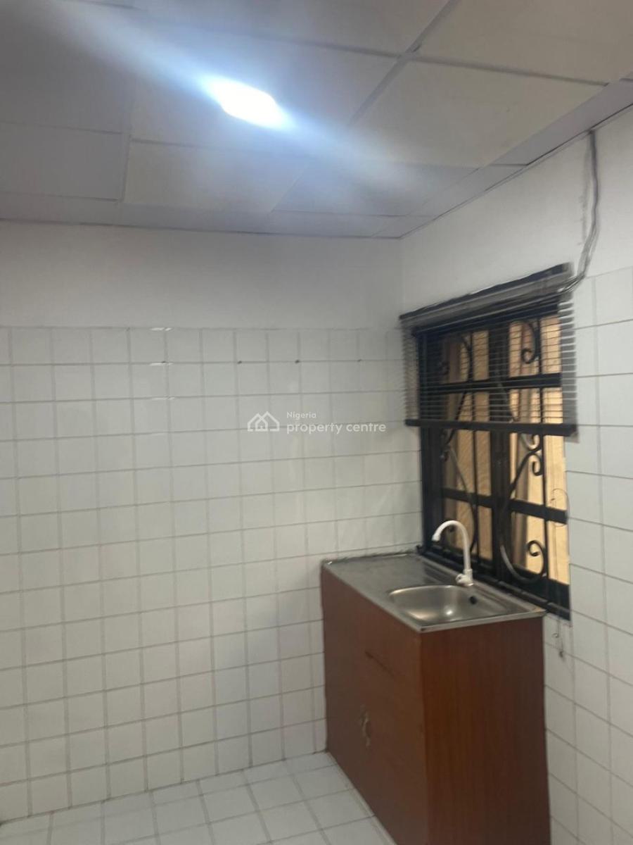 Luxury Self Contain Apartment with Excellent Facilities, Lekki, Lagos, Self Contain (single Rooms) for Rent