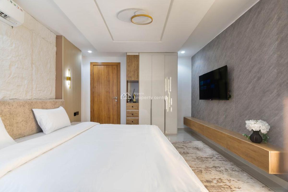 3 Bedroom Maisonette Apartment, Off Freedom Way, Lekki Phase 1, Lekki, Lagos, Flat / Apartment Short Let