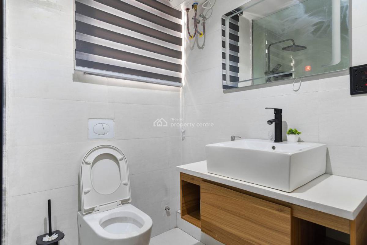 3 Bedroom Maisonette Apartment, Off Freedom Way, Lekki Phase 1, Lekki, Lagos, Flat / Apartment Short Let