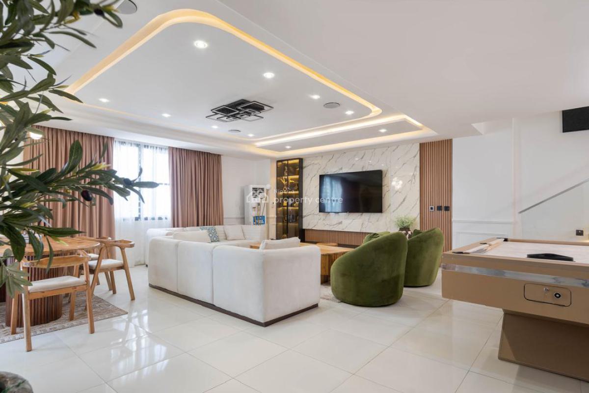 3 Bedroom Maisonette Apartment, Off Freedom Way, Lekki Phase 1, Lekki, Lagos, Flat / Apartment Short Let