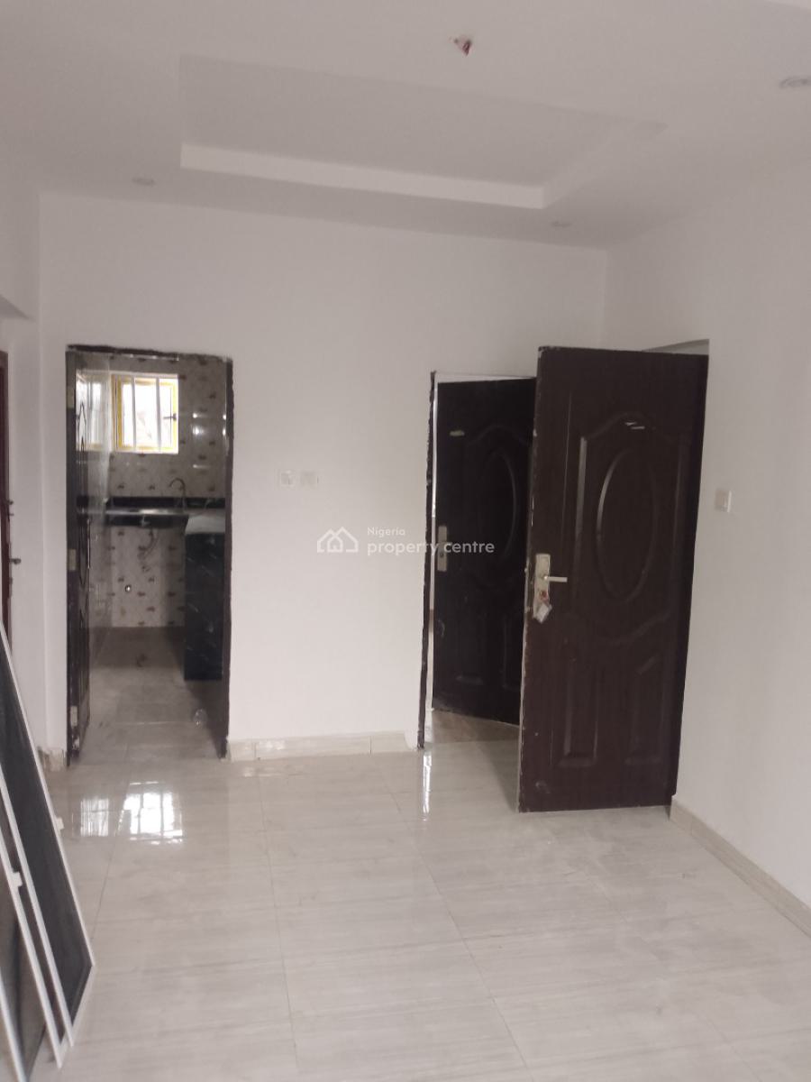 Massive Mini Flat Upstairs, Onishon, Lakowe, Ibeju Lekki, Lagos, Mini Flat (room and Parlour) for Rent
