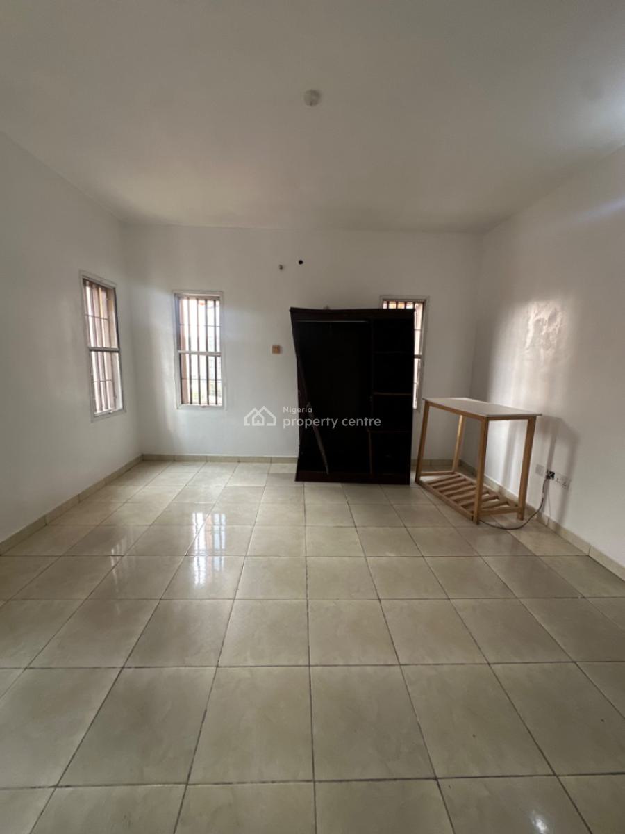 Massive 2 Bedroom Apartment, Games Village, Kaura, Abuja, Flat / Apartment for Rent