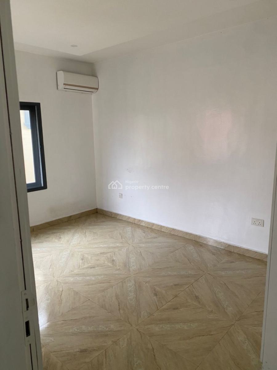 Fully Serviced 3 Bedrooms Apartment with Bq., Lekki Phase 1, Lekki, Lagos, Flat / Apartment for Rent