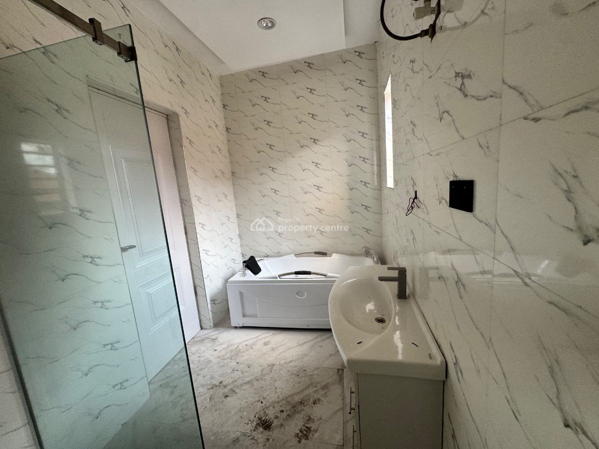 a Spacious and Luxury 5 Bedroom Detached Duplex, Gra Phase 2, Magodo, Lagos, Detached Duplex for Sale