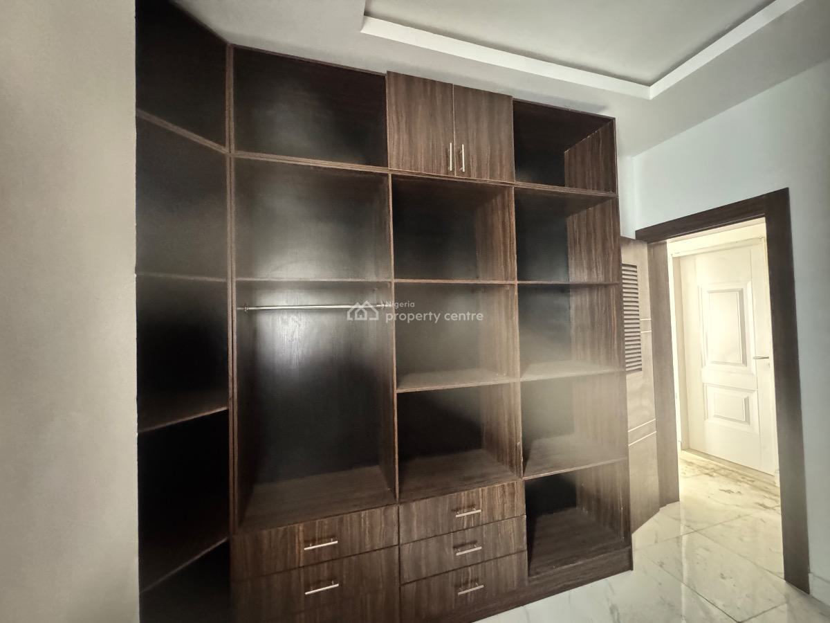 a Spacious and Luxury 5 Bedroom Detached Duplex, Gra Phase 2, Magodo, Lagos, Detached Duplex for Sale
